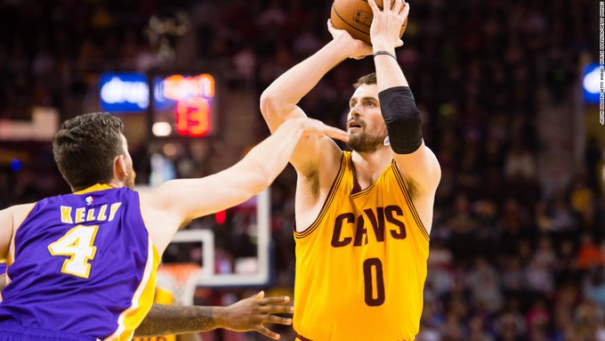 受到外界的 受到外界的